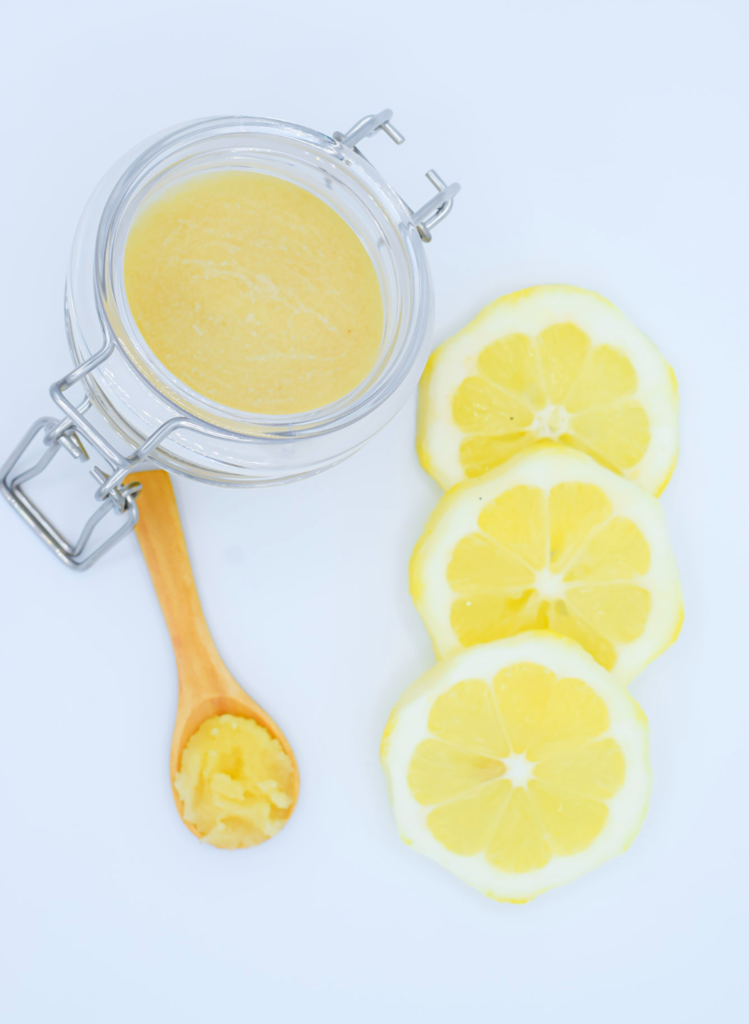 Exfoliating Turmeric & Lemon Facial Polish